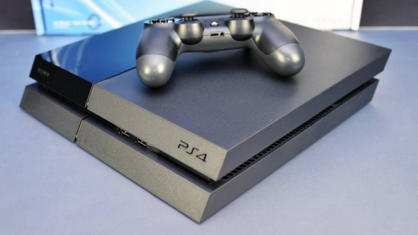 Хакеры взломали PlayStation 4